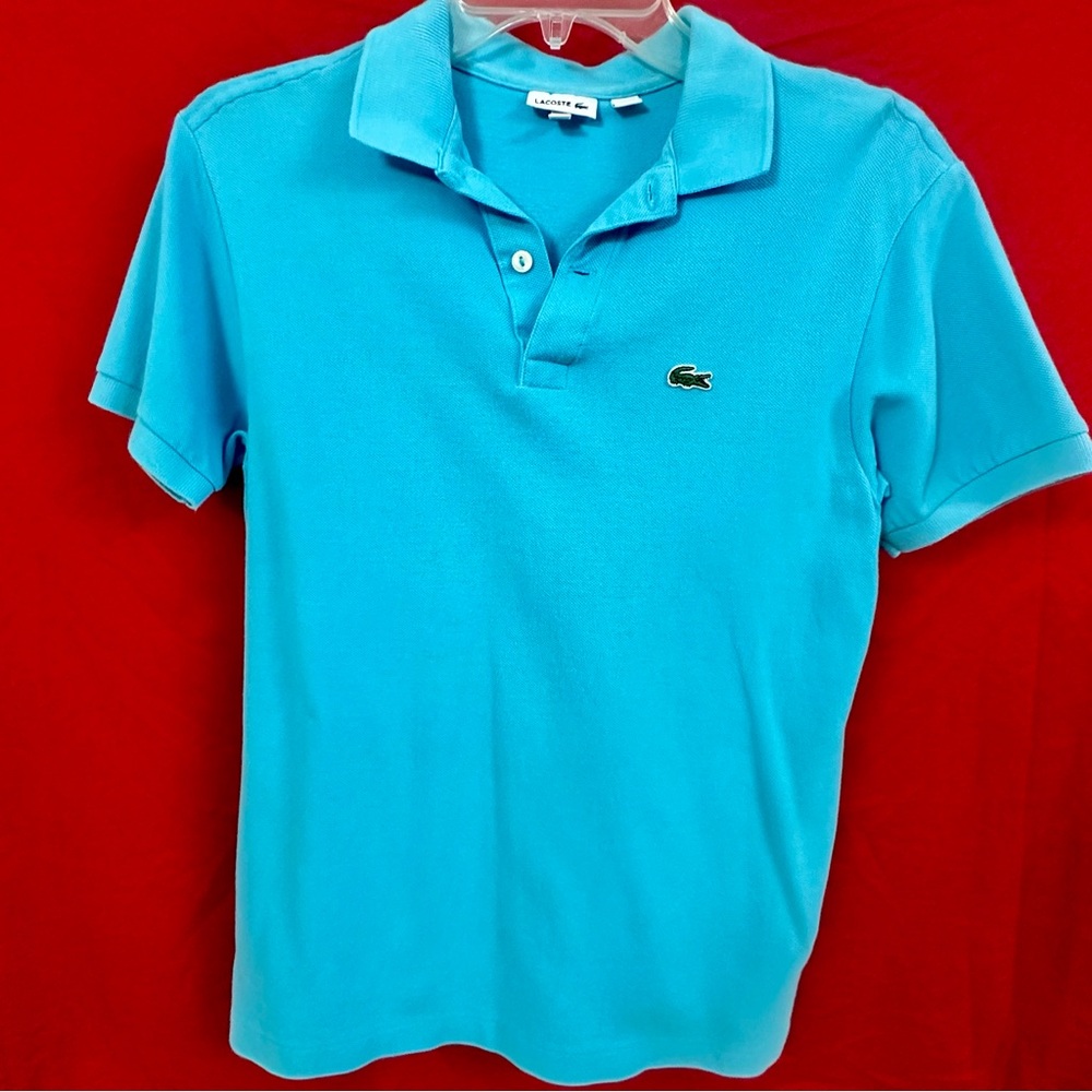 EUC - Boys LACOSTE - Gorgeous Blue Short Sleeve Polo Shirt 🩵 Size 16 (Large) 👕